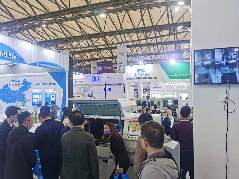 自動插件機采購需要從這幾個方面入手